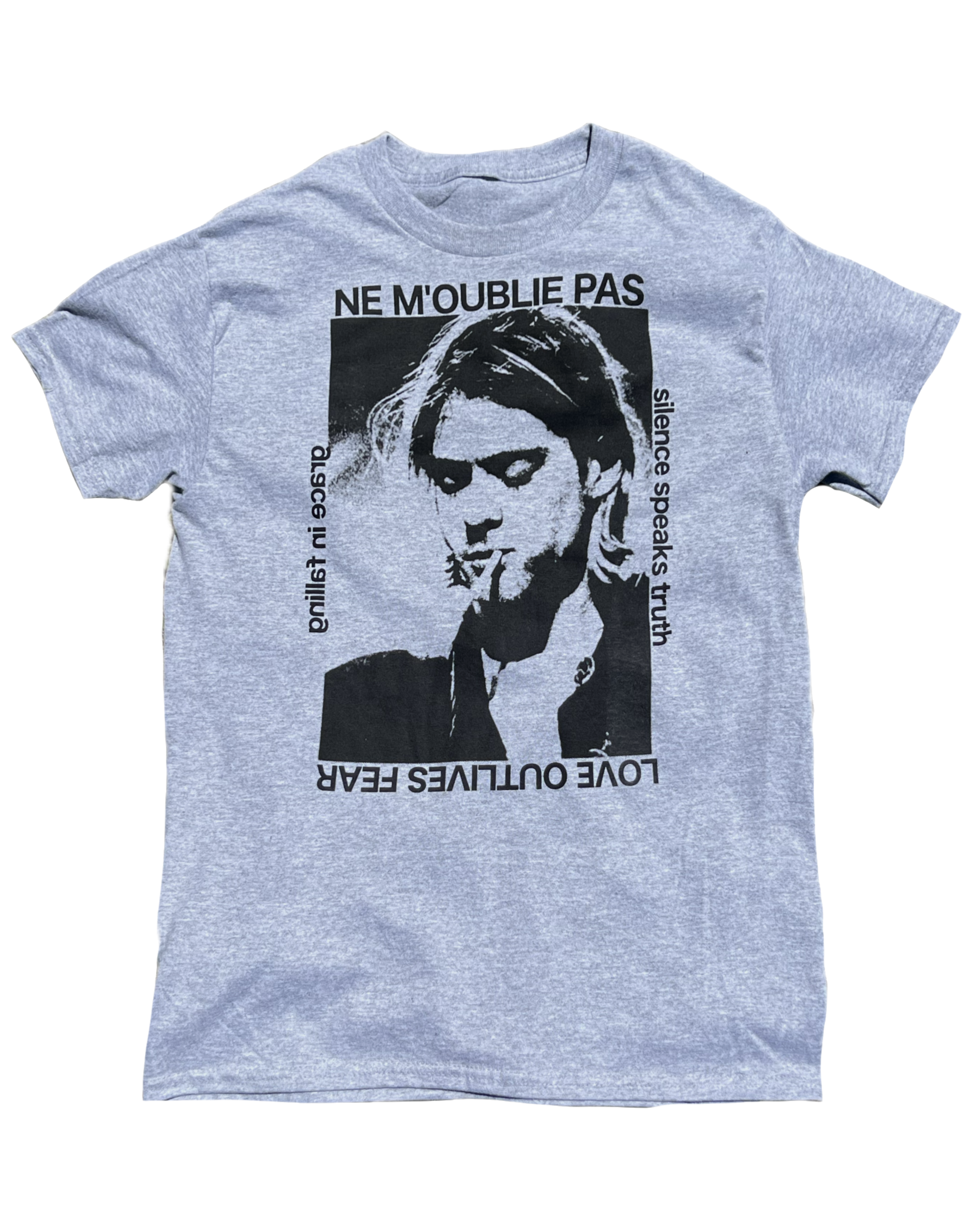 grey “kurt cobain" shirt